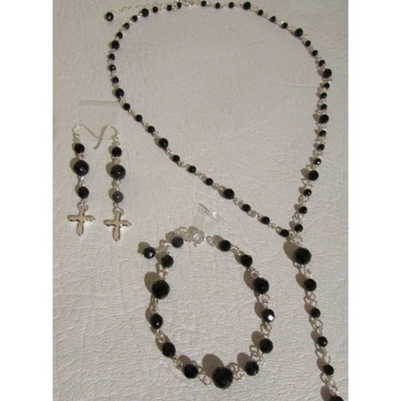 Black Onyx Sterling Silver Jewellery Set - Picture 2 of 2